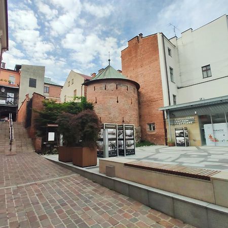 Apartamenty Na Rynku Tarnów Esterno foto
